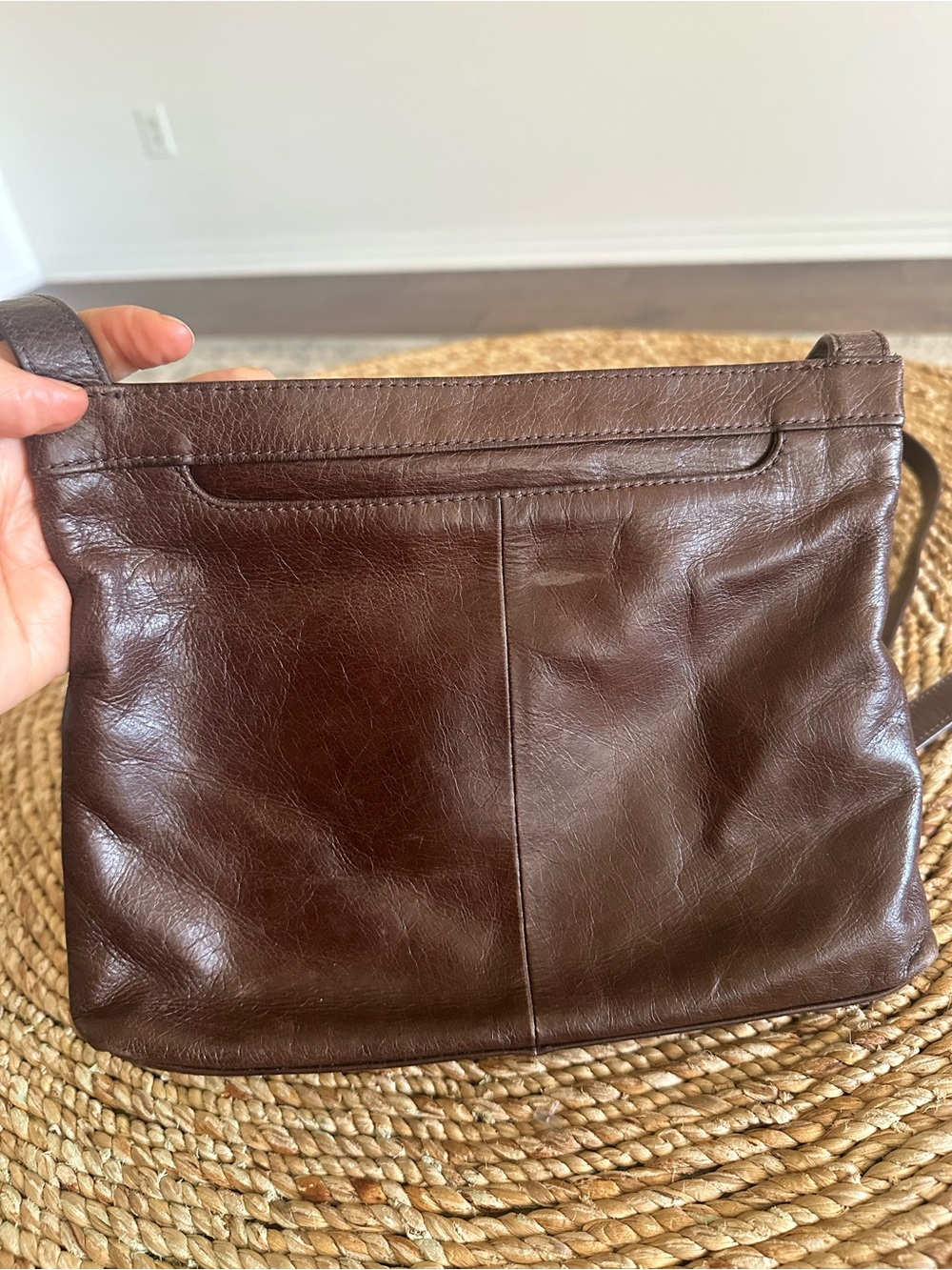 HOBO International Cassie Brown Leather Crossbody Shoulder Bag Organizer Purse - Picture 8 of 9